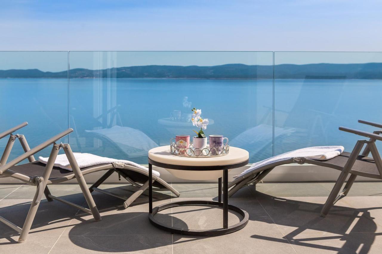Beachfront Holiday Home - Private Heated Pool Mimice Exterior photo