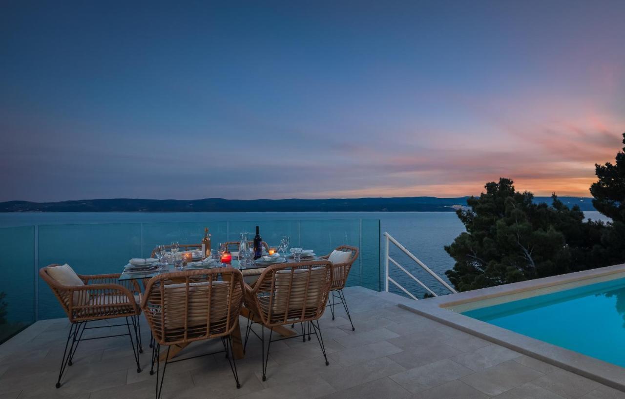 Beachfront Holiday Home - Private Heated Pool Mimice Exterior photo